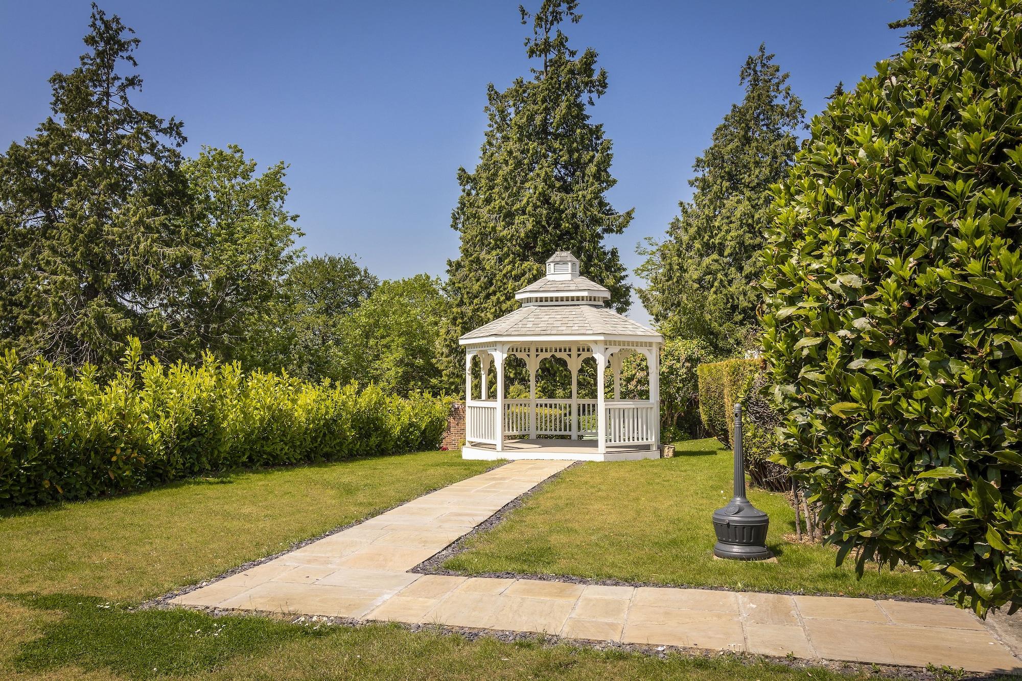 The Shrubbery Hotel, Илминстър Екстериор снимка